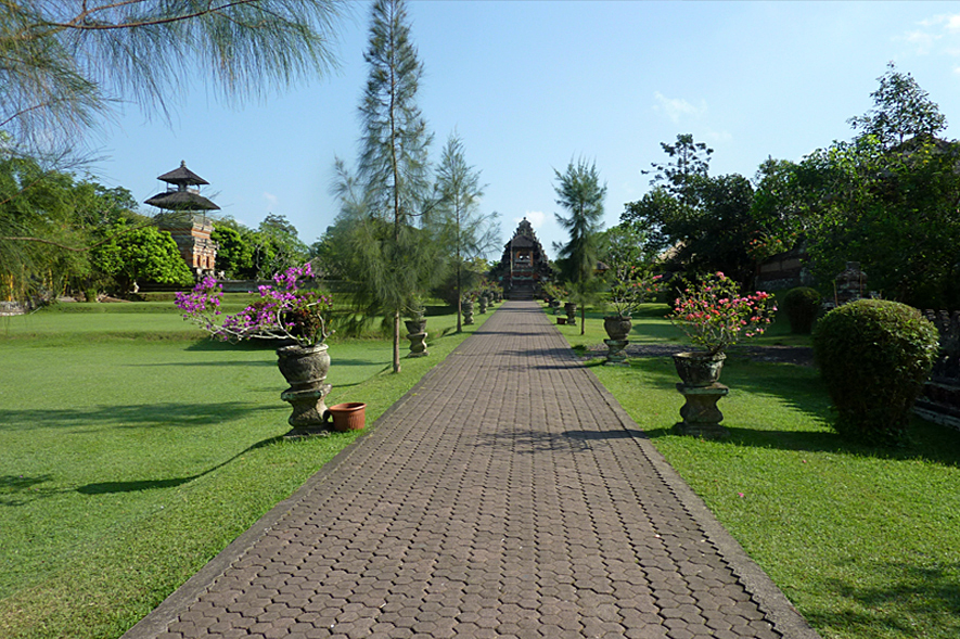 Taman Ayun western-landscapes-1